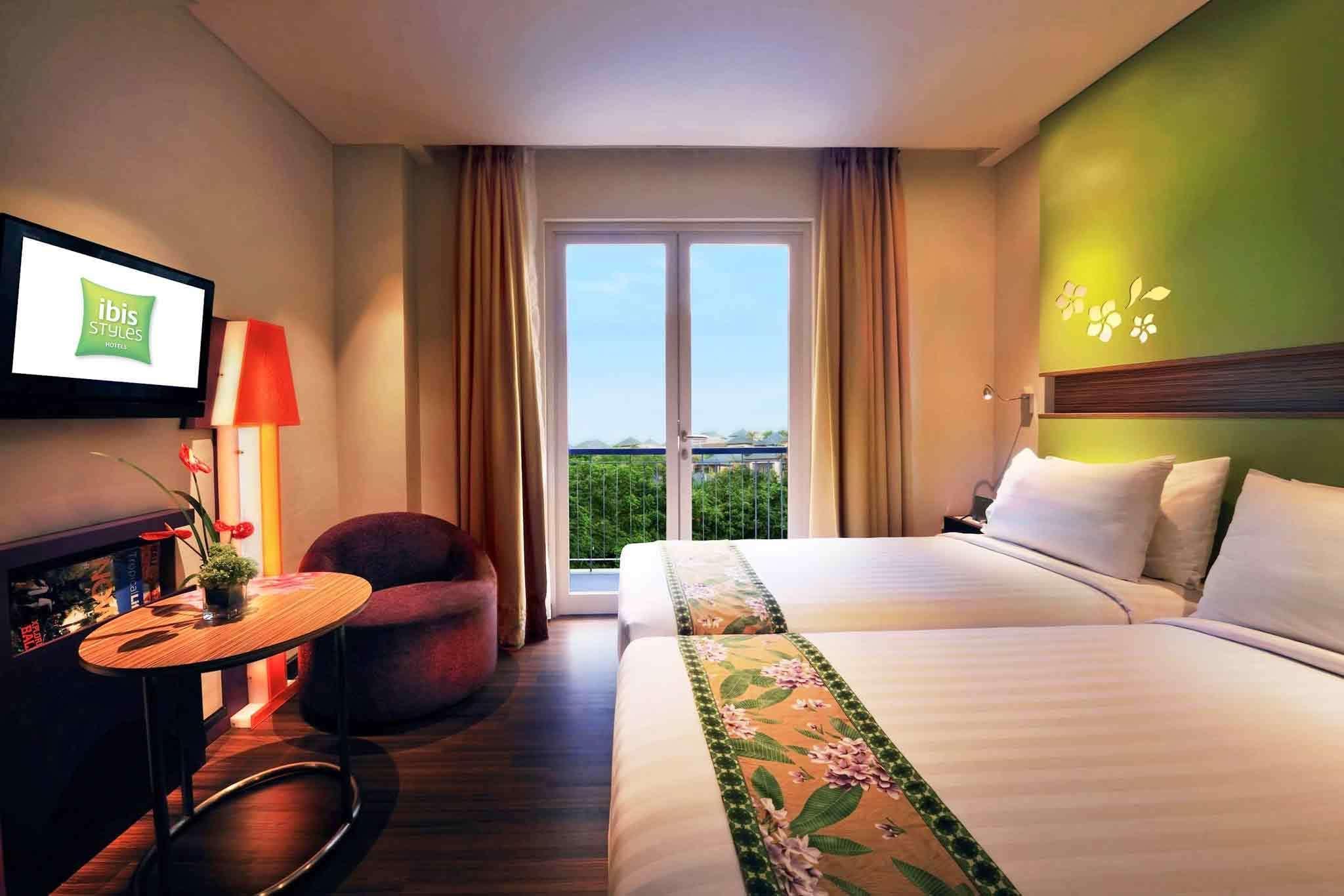 Отель Ibis Styles Bali Denpasar Экстерьер фото